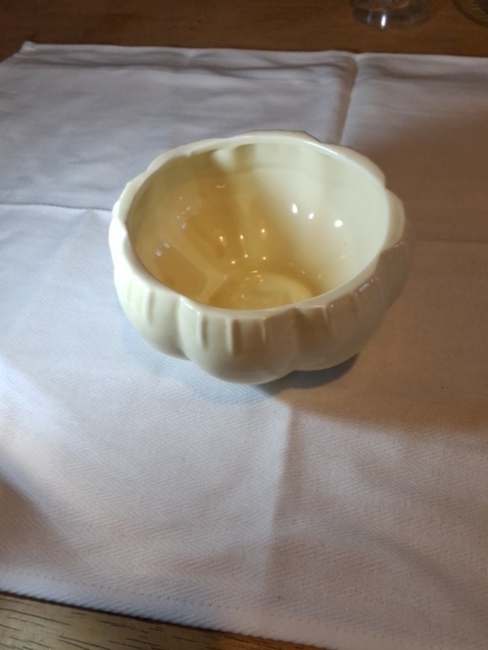 Vintage Cream Ceramic Decorative Bowl - Home Art